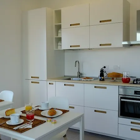 Quarantacinque Ospitalita Gasthuis 2*